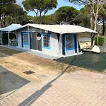 مكان تخييم Caravan - Valentini In Union Lido